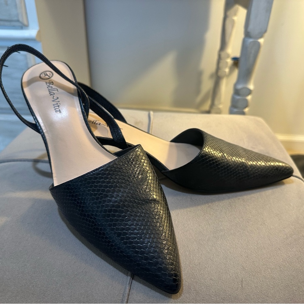 Bella Vita Black Heeled Slingbacks